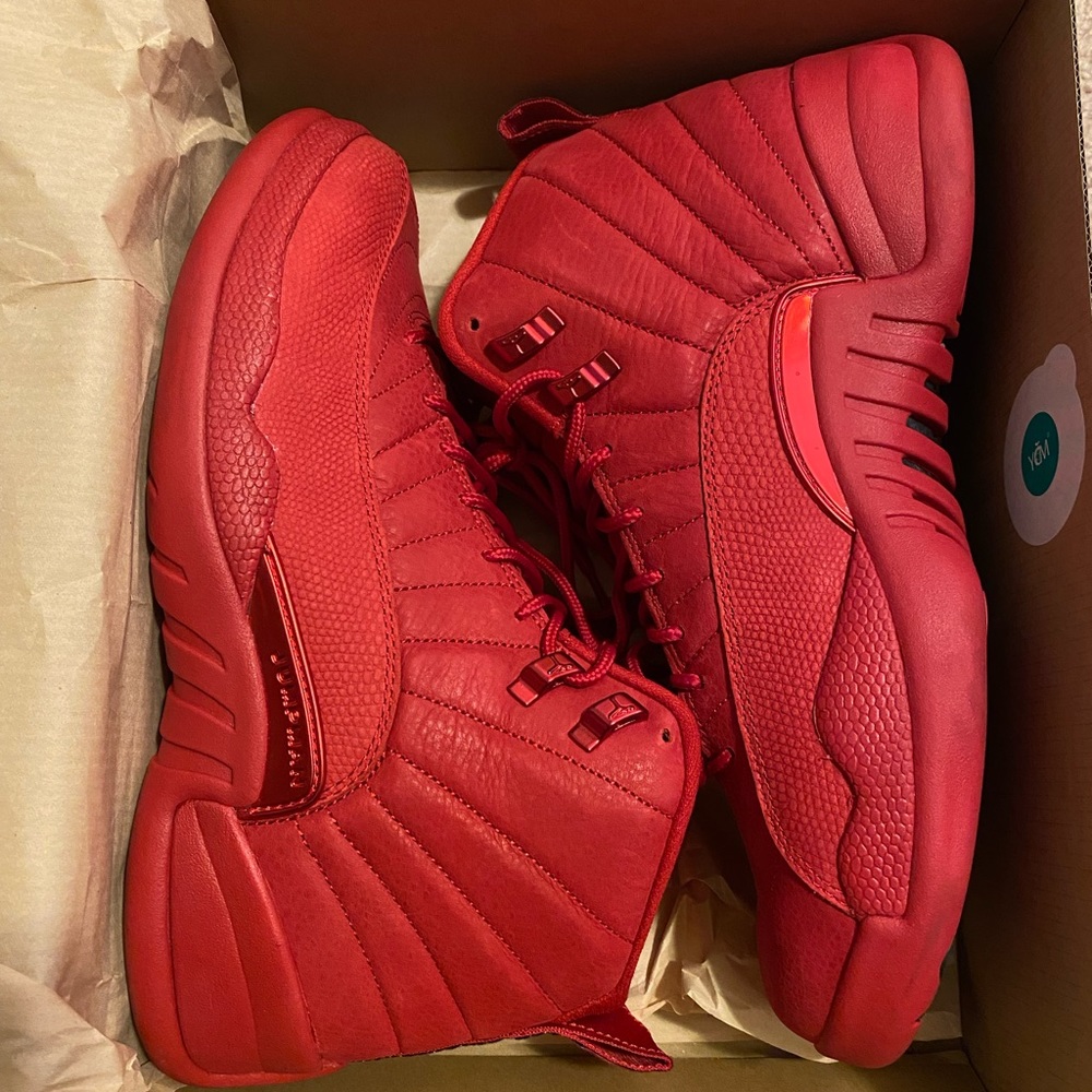 Used Men’s Jordan 12 Gym Red sz 10